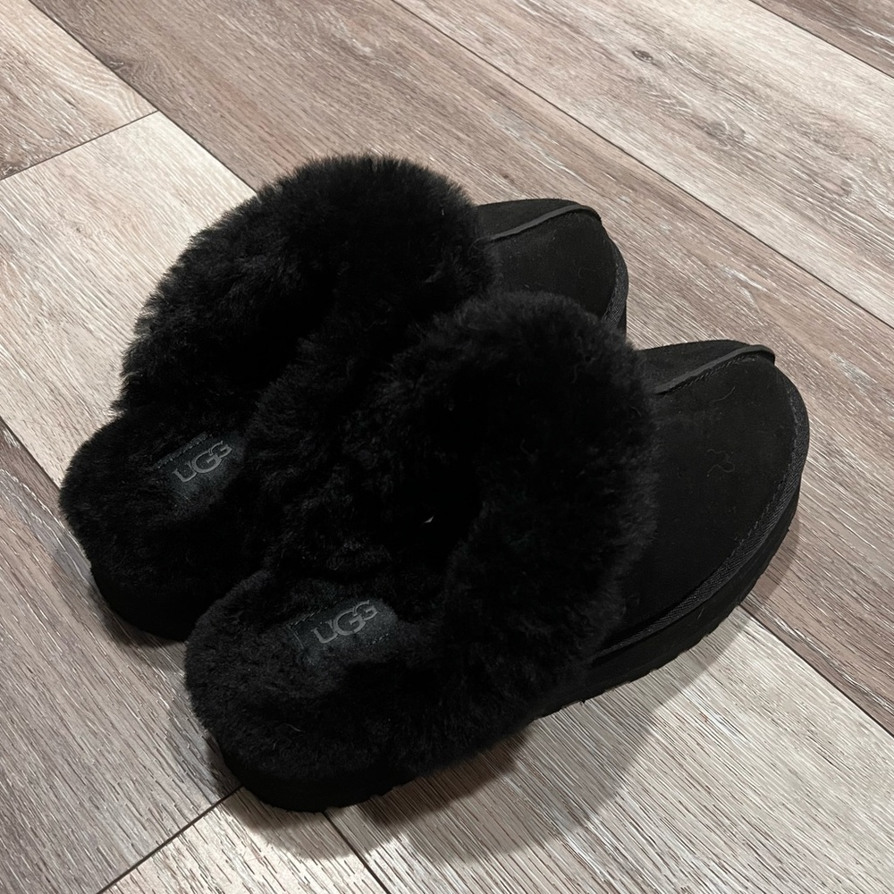 Ugg Disquette slippers